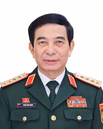 7-phan-van-giang.jpg