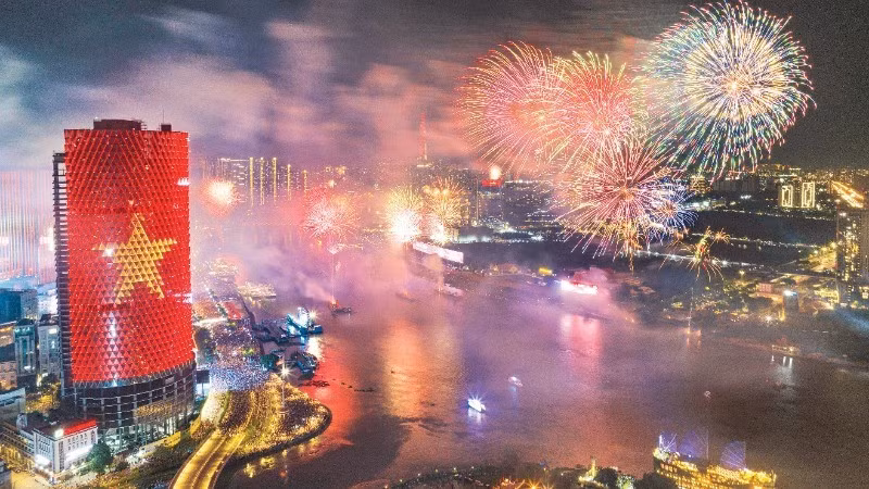 Việt Nam phấn đấu đến năm 2030 là nước đang phát triển, có công nghiệp hiện đại, thu nhập trung bình cao; đến năm 2045, trở thành nước phát triển thu nhập cao. (Ảnh: THÀNH ĐẠT)