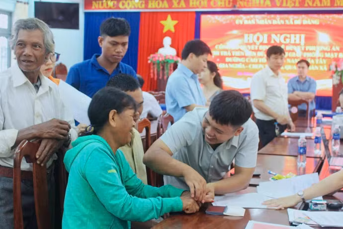 nhan-tien-den-bu-1767927375334670714009.jpg