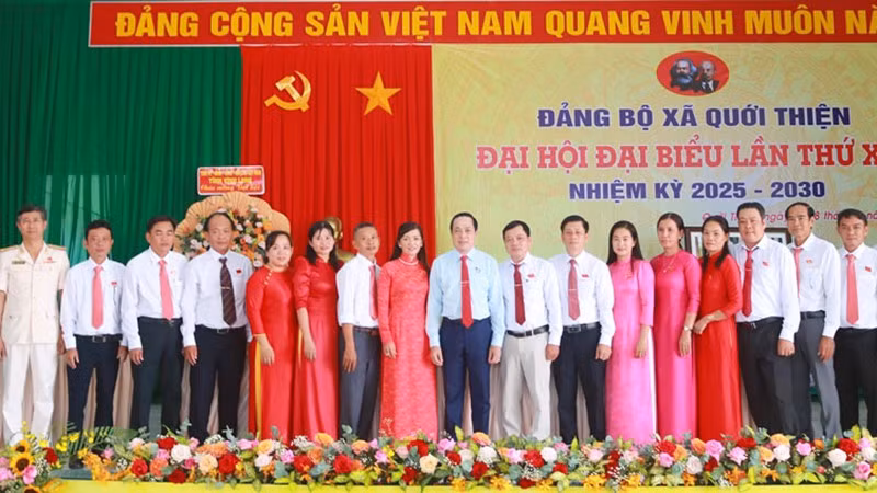 Ban chấp hành xã Quới Thiện