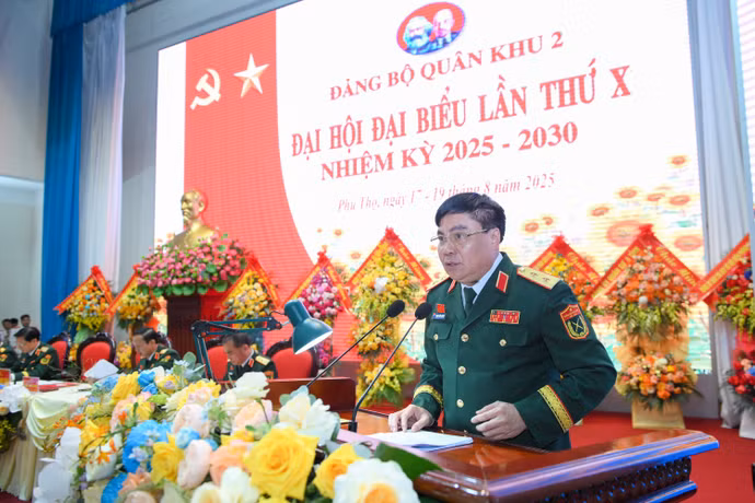quan-khu-2-1813.jpg
