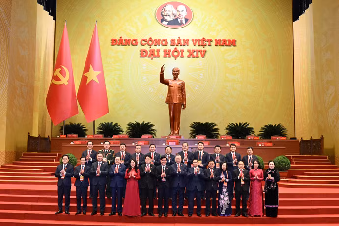 Các đại biểu Đoàn Lạng Sơn chụp ảnh cùng Lãnh đạo Đảng, Nhà nước.