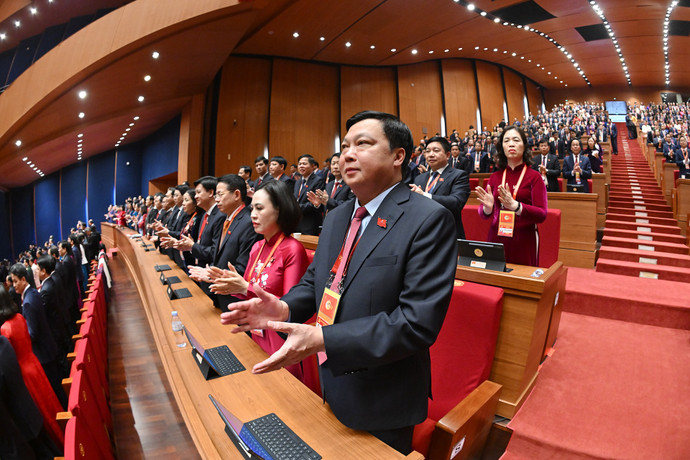 Các đại biểu tham dự phiên bế mạc Đại hội XIV của Đảng.