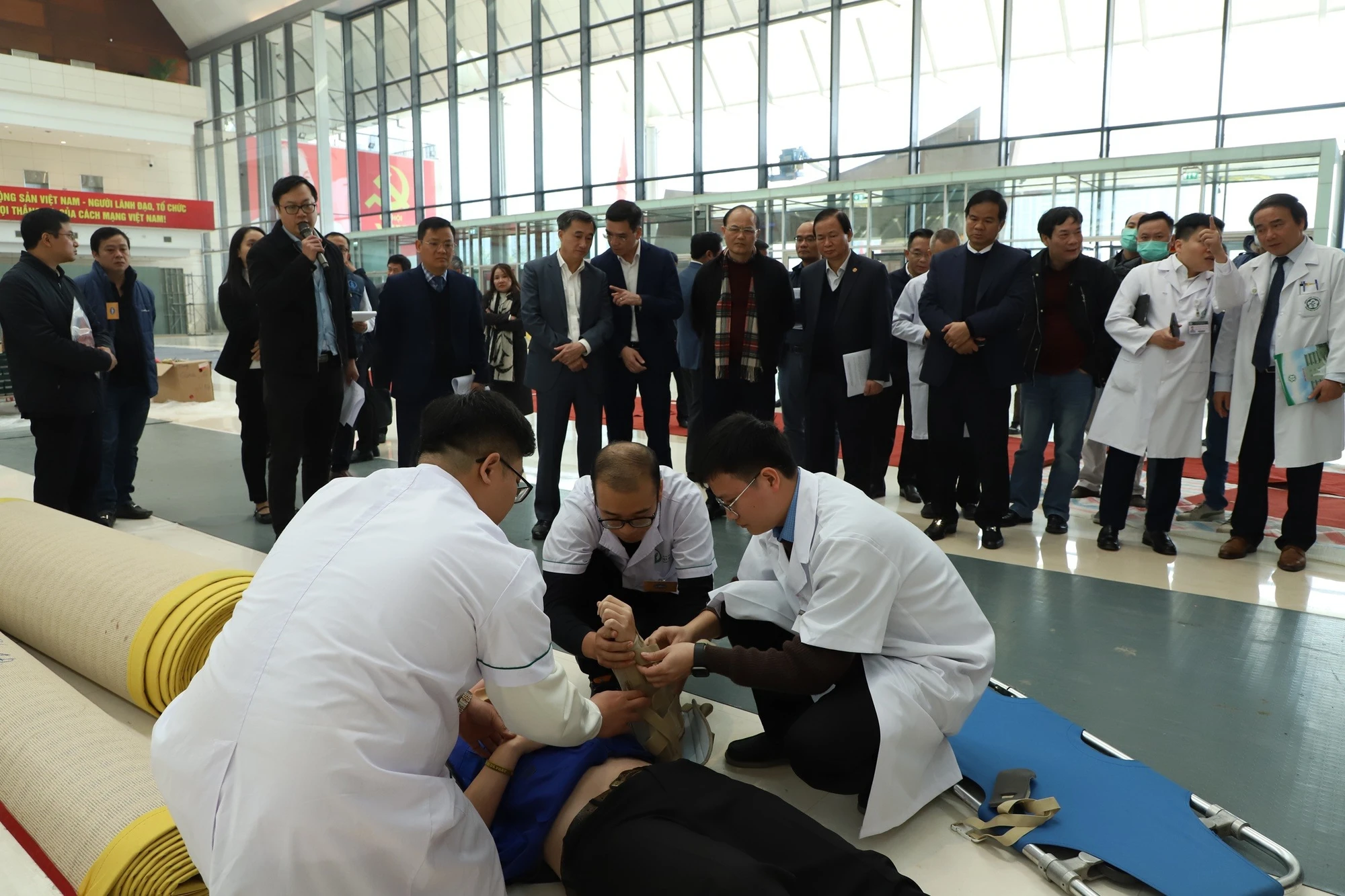 Diễn tập bảo đảm công tác y tế phục vụ Đại hội Đại biểu toàn quốc lần thứ XIV của Đảng.