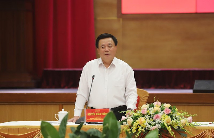 Đồng chí Nguyễn Xuân Thắng phát biểu kết luận tại buổi làm việc.