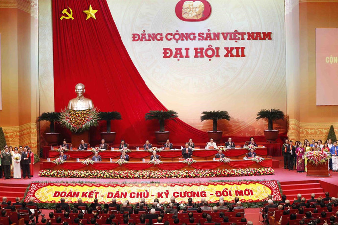 quang-canh-phien-khai-mac-dai-hoi-anh-ttxvn21-10-54-24.jpg