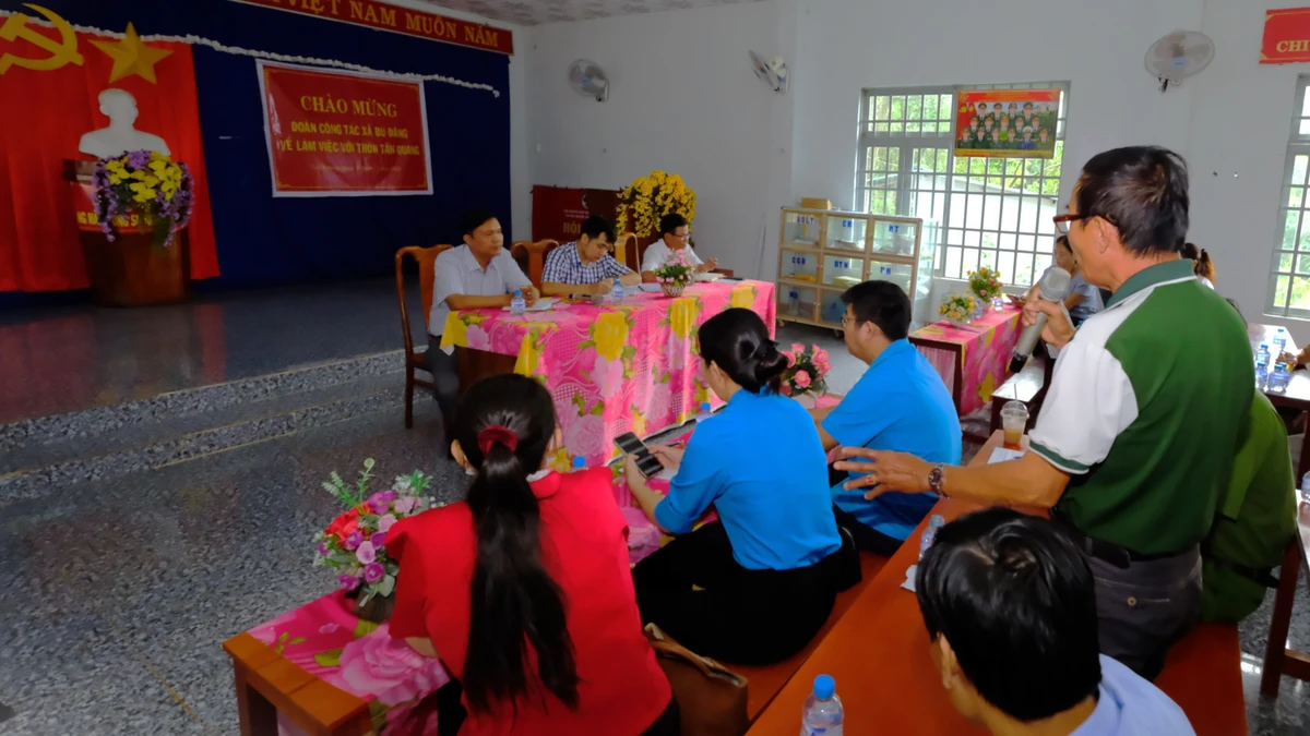 Đưa Nghị quyết của Đảng vào cuộc sống từ những việc làm gần dân, sát dân