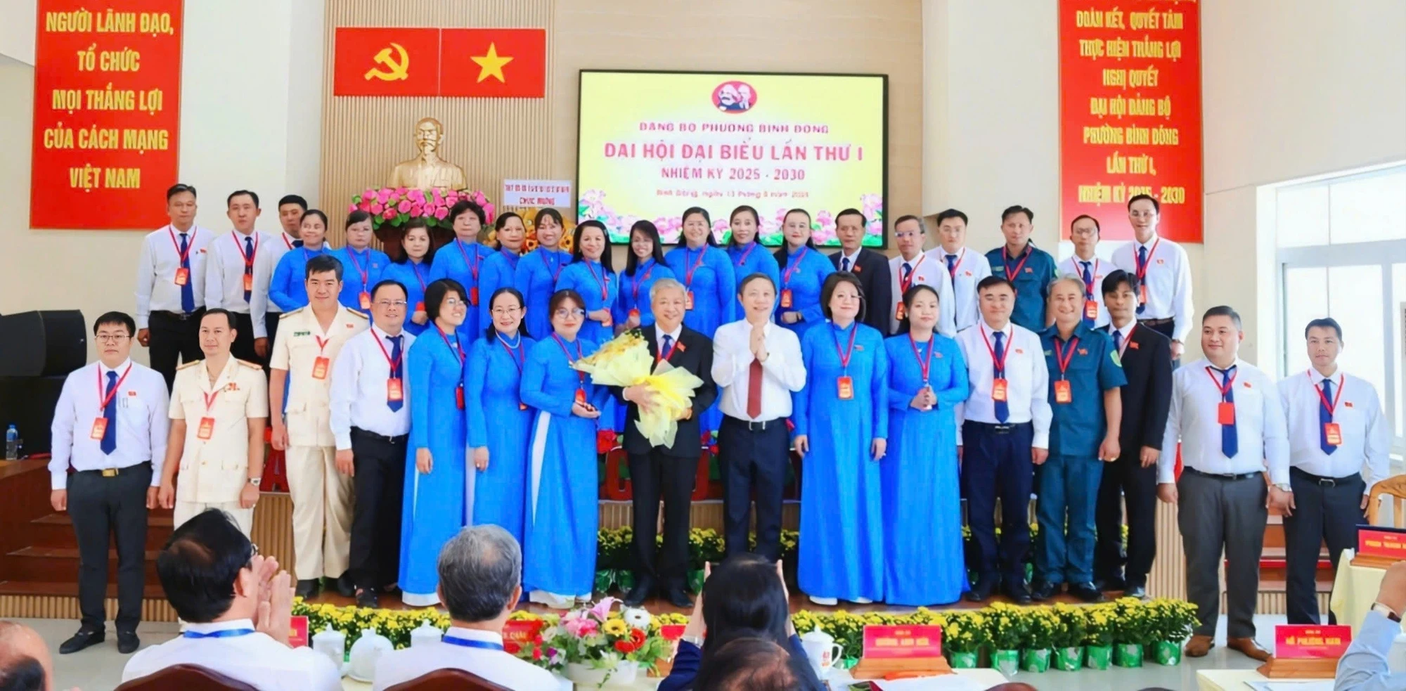 Ban chấp hành Đảng bộ Phường Bình Đông nhiệm kỳ 2025-2030.