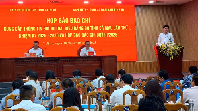 ndo_br_hop-bao-3-2984.jpg
