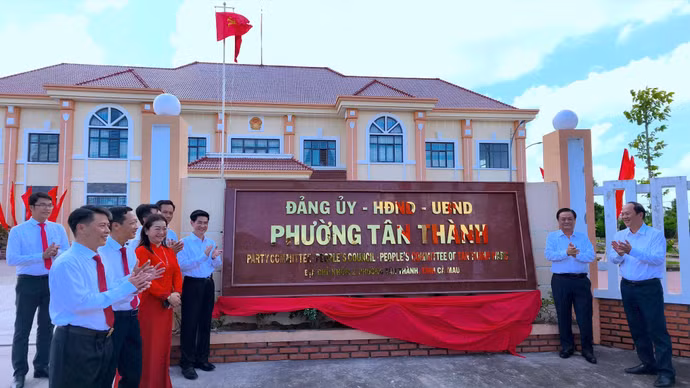 tan-thanh-12-2298.jpg