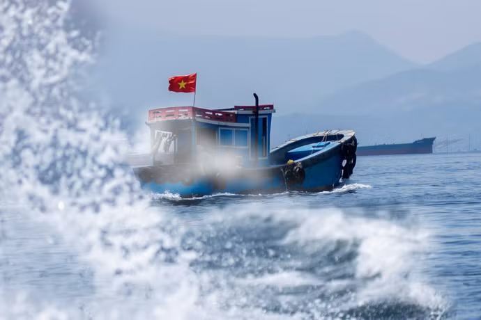 Vùng biển của chúng ta giàu hải sản và biết bao nguồn lợi thiên nhiên khác chưa lường hết. (Ảnh: THIÊN VƯƠNG)