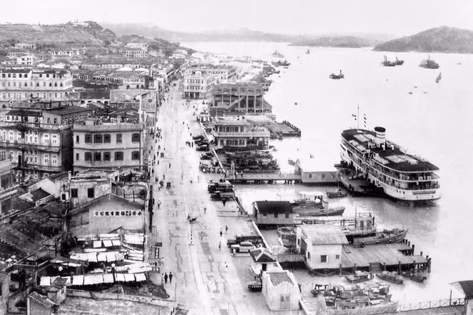 dai-hoi-lan-thu-nhat-3.jpg