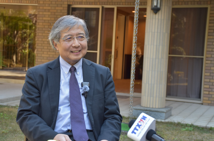 Giáo sư Toshiro Nishizawa. (Ảnh: TTXVN)