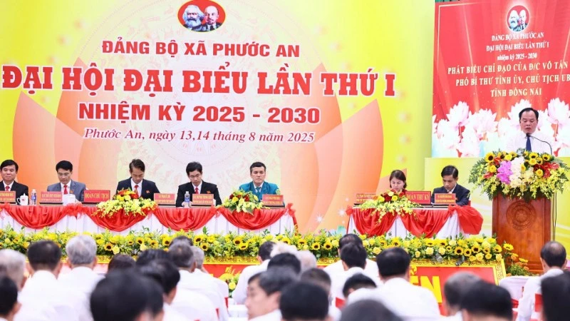 Quang cảnh Đại hội đại biểu Đảng bộ xã Phước An.