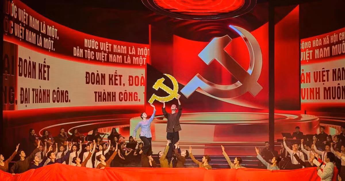 Chương trình nghệ thuật chính luận 'Mãi mãi niềm tin theo Đảng'