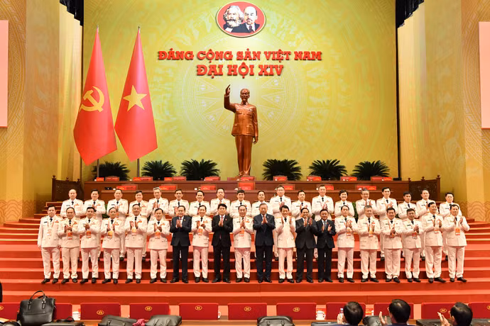 doan-cong-an-2.jpg